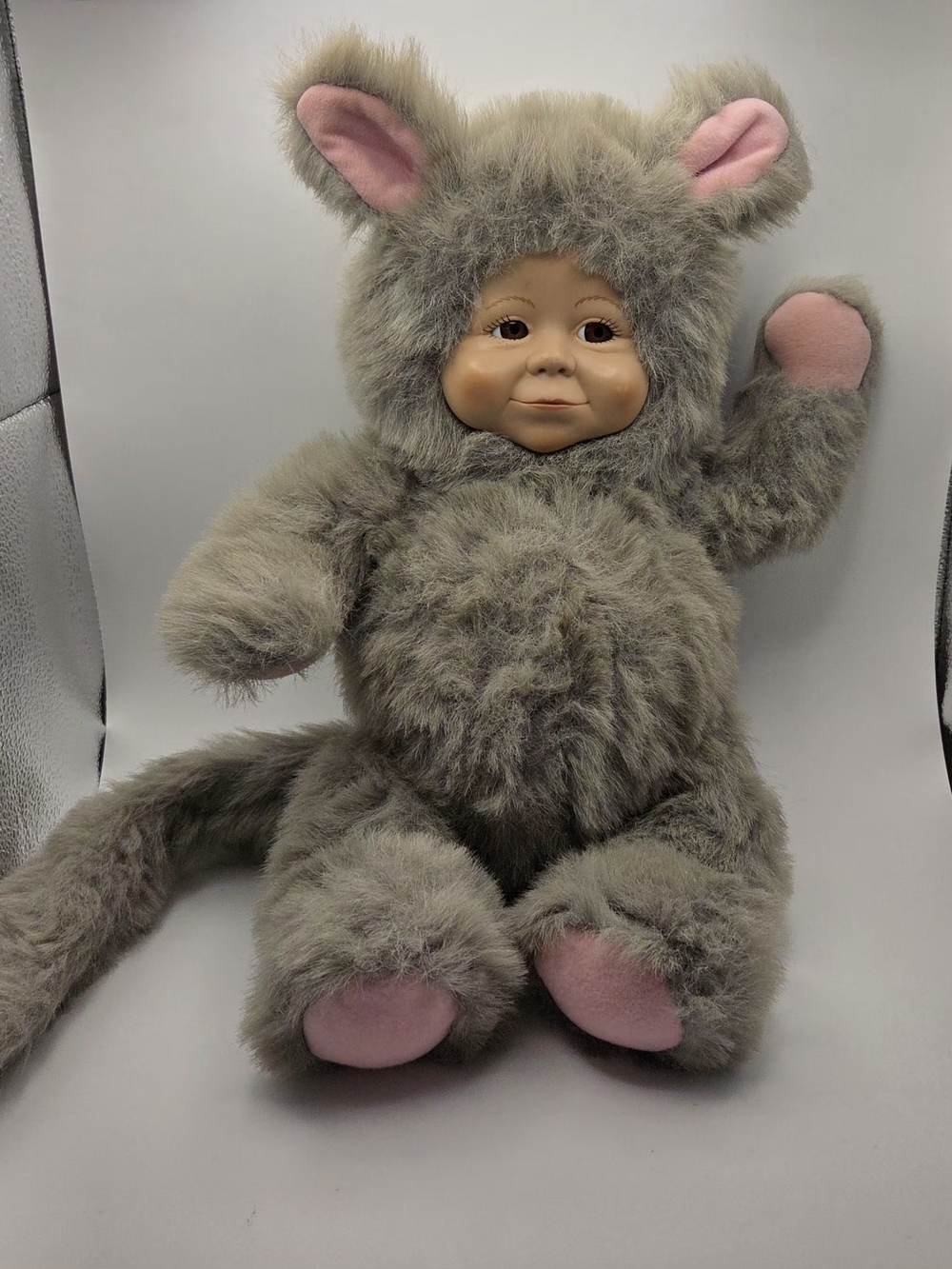 Center Stage Vintage Grey BabyFace Cat Doll Syndee Wiggins No Tags Or Papers